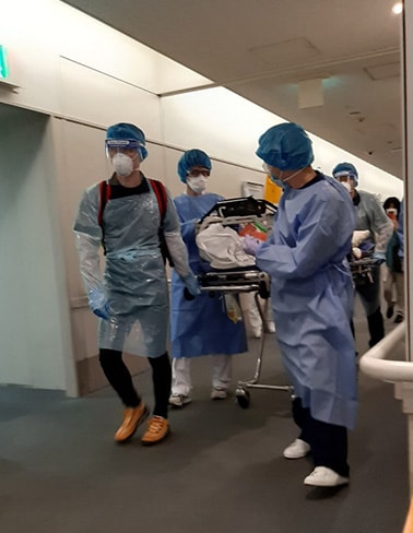 人工呼吸器下での転院搬送
