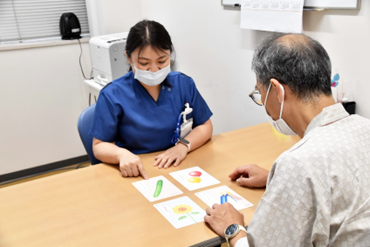言語聴覚療法